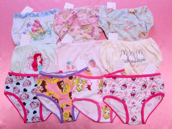 M8025■ジュニア■コットン☆キャラクター☆ショーツ■100サイズ■10枚■