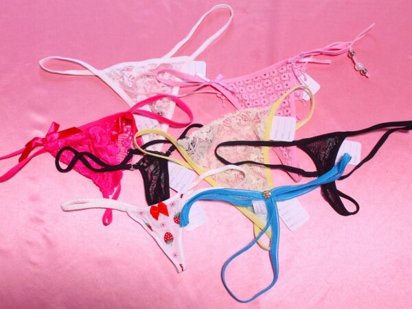 ★4942★セクシー☆かわいい☆ＴバックＰ■8枚■