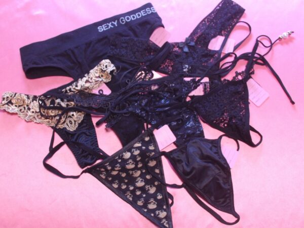 ★5022★sexy☆セクシー☆ブラック☆ＴバックＰ■8枚■