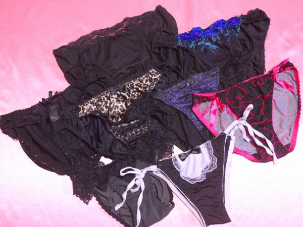 ★5128★セクシー☆かわいい☆ブラック☆ツルツルＰ■8枚■