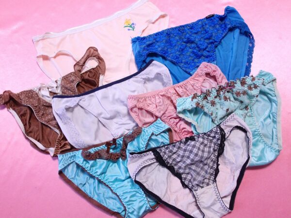 ★A625★女子大生風☆おしゃれかわいい☆ツルツル☆パンティセットです♪■